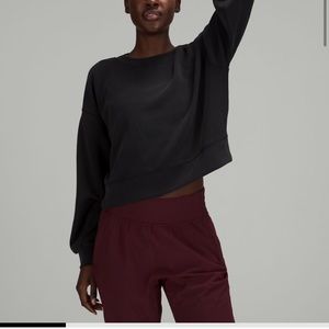 Lululemon Perfectly oversize cropped crew *softstreme